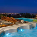 Lea With 4 Bedrooms, 40sqm Pool, Hot-tub, 2km From Kaštel Novi