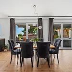 Lea With 4 Bedrooms, 40sqm Pool, Hot-tub, 2km From * Kaštel Novi